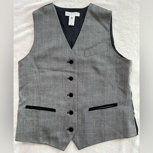 Valerie Stevens Pure Wool Gray Herringbone Vest Size 12 Velvet Buttons